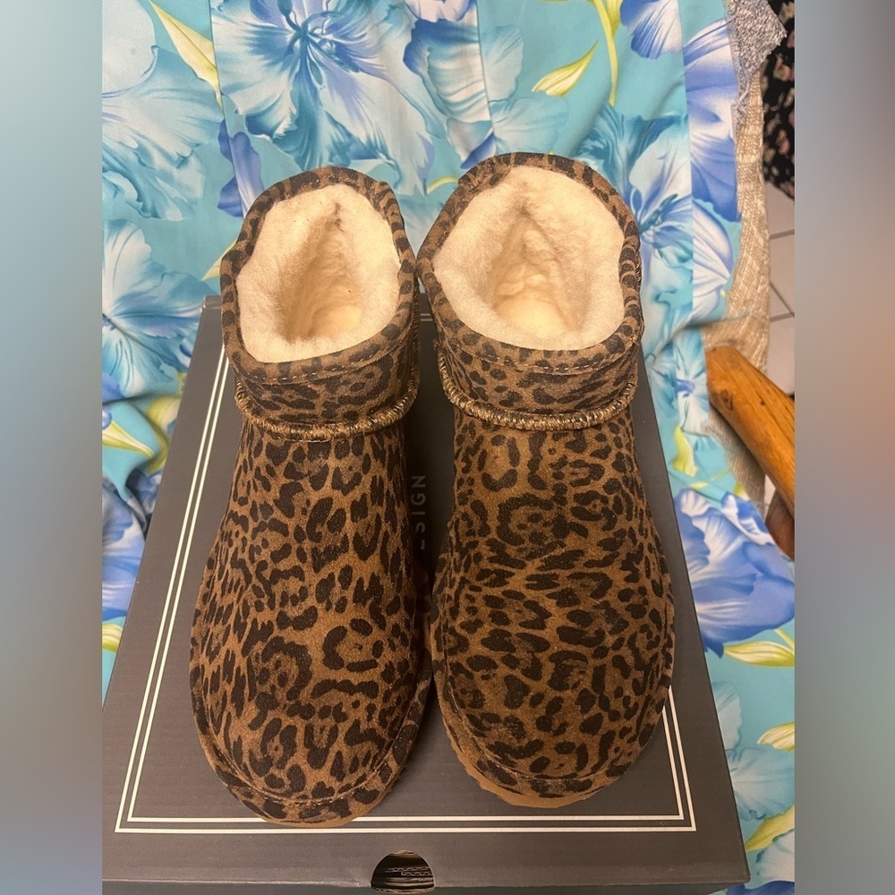 ALPINE DESIGN EMME WOMENS BOOTS SIZE‎ 8